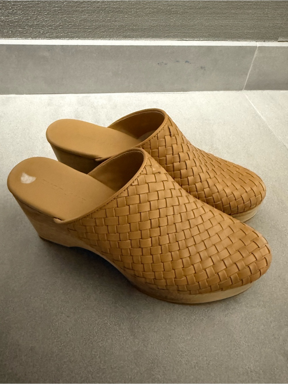 Everlane The Clog Tan - Size 39